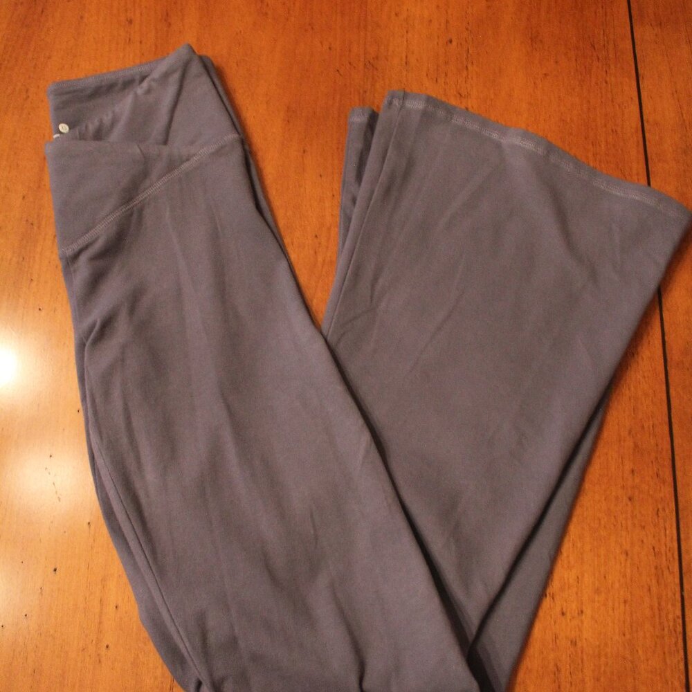 Hollister Flare Leggings